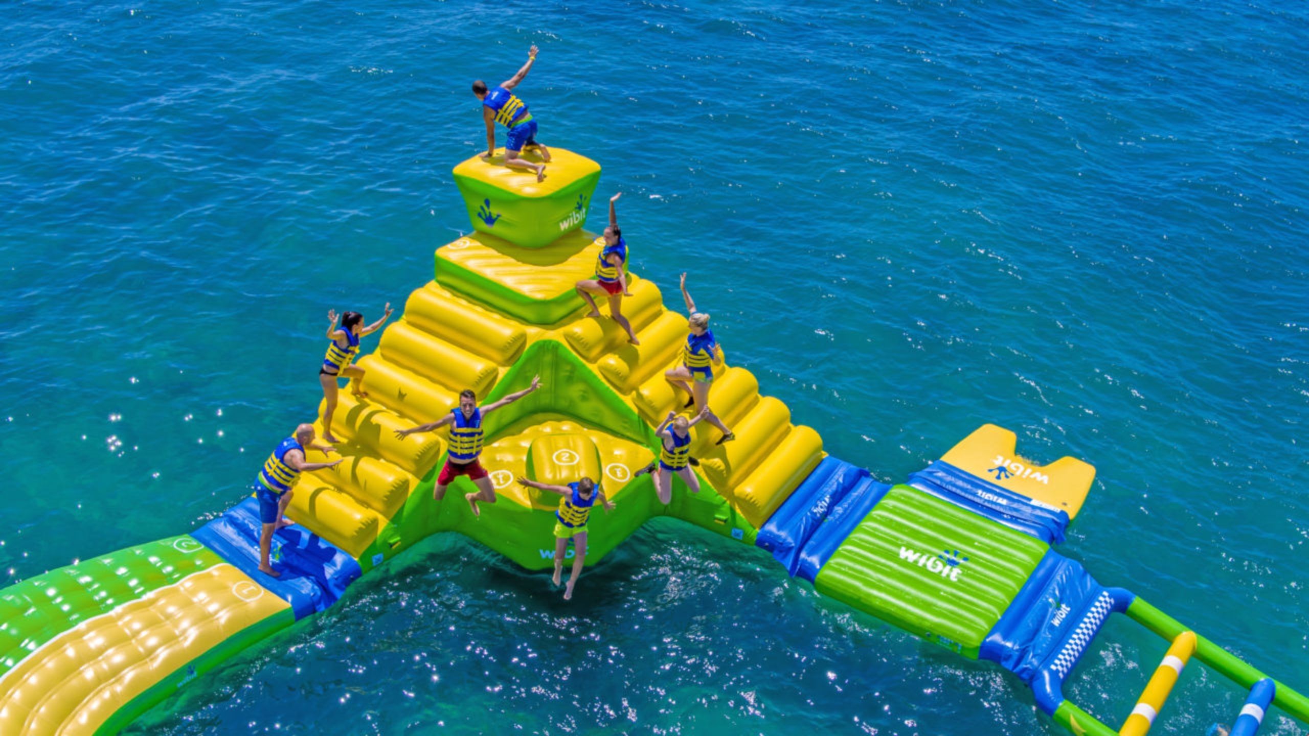 Splash Derry 40,000 square metre outdoor adventure waterpark, coming soon to Mid ...